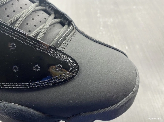 HYPE Air and Gown Cap Jordan 414571-012 Retro 13 0820